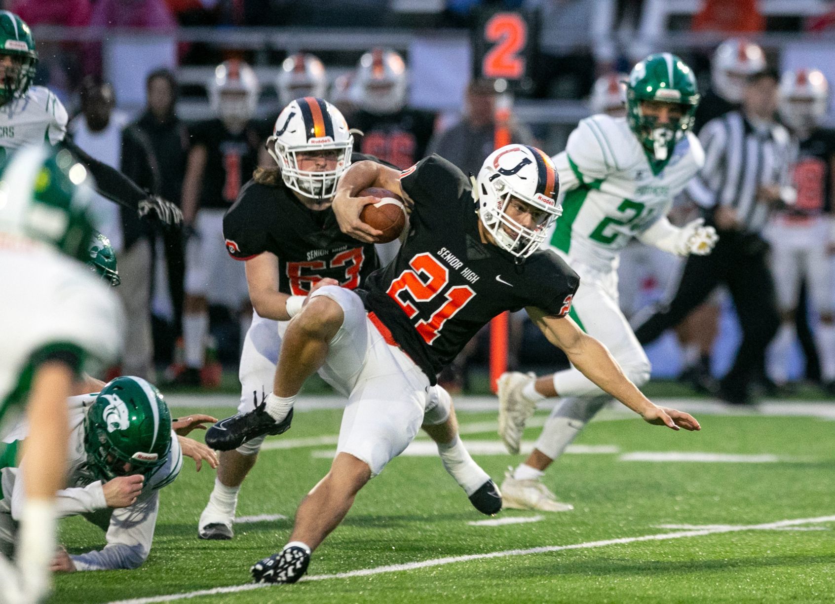 Senior hosts Belgrade for homecoming game